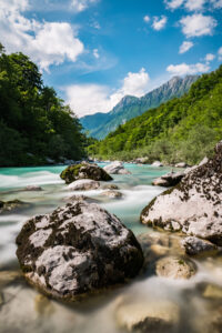 rivier_robin-joshua-686607-unsplash blokkade